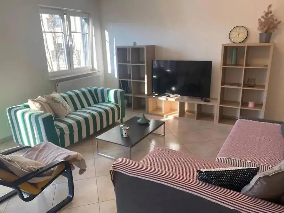 Comfortable 2 Bedrooms Near Train Station لوكسمبورغ