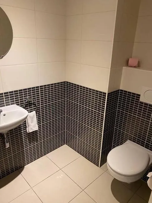 Comfortable 2 Bedrooms Near Train Station لوكسمبورغ 0*,  لوكسمبورغ